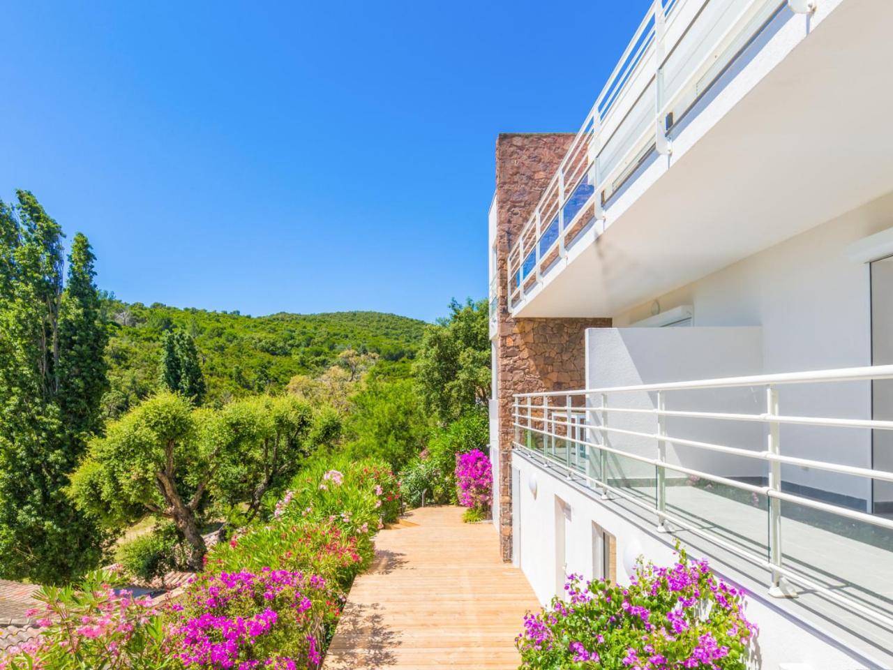 La Terrasse De Bonporteau - Welkeys Apartment Cavalaire-sur-Mer Exterior photo